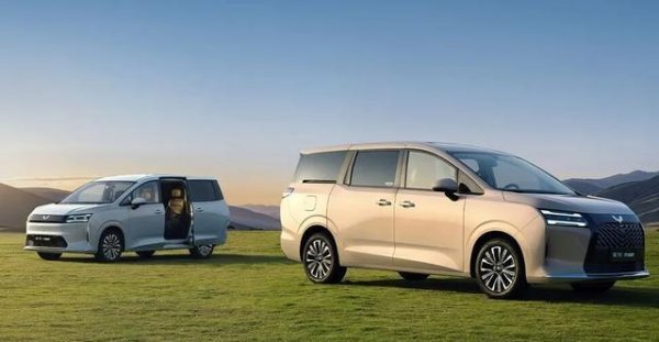 配配查 7.68万买星光730！低价七座车盘点，过年回家全家都有座！